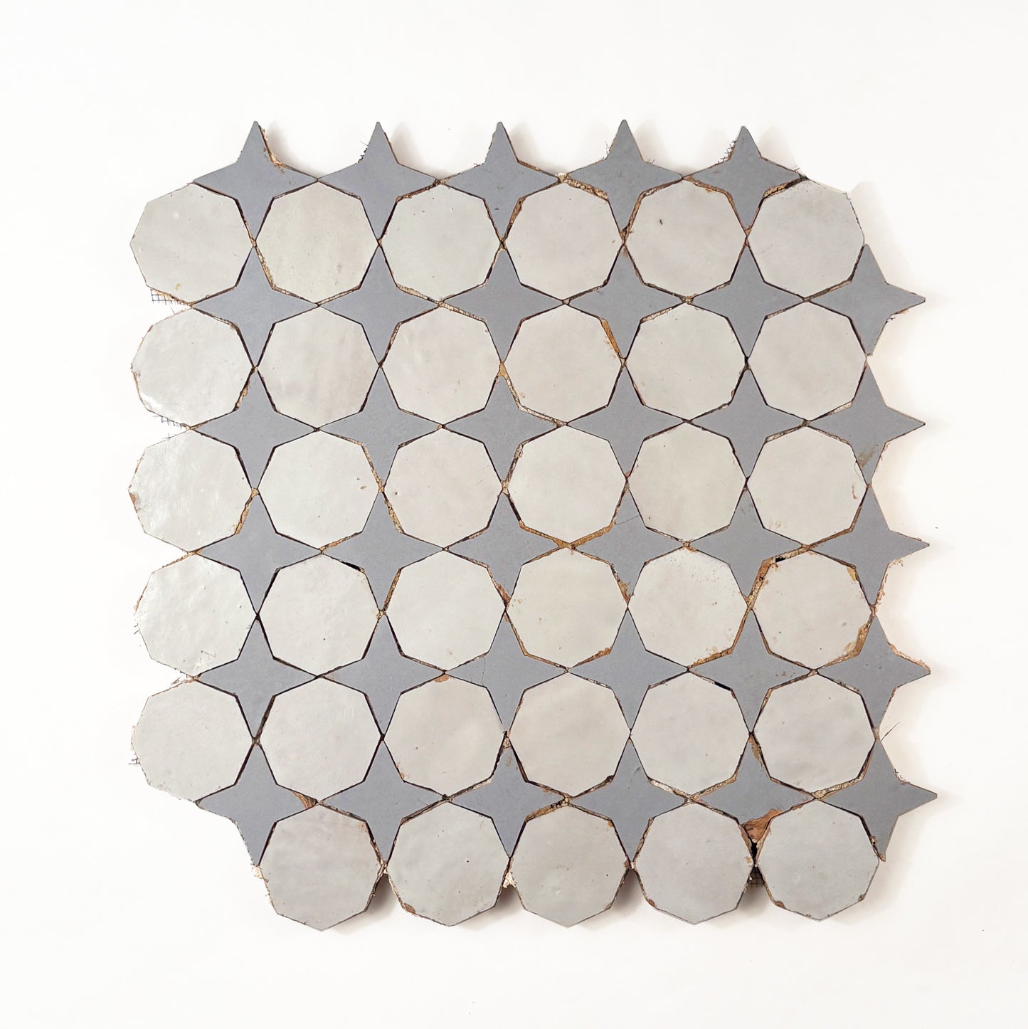 Custom Mosaic (Pattern #4) Gris + Blanc