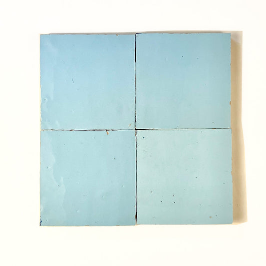 4x4 Cyan