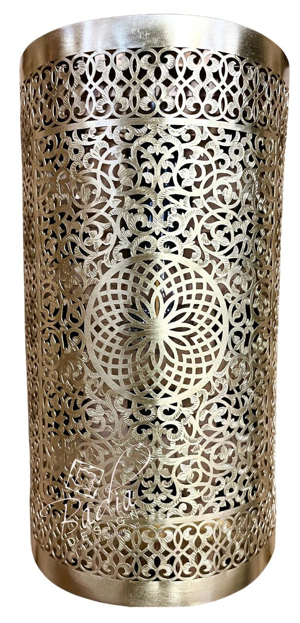 Handmade Brass Wall Sconce with Exquisite Cutout Patterns