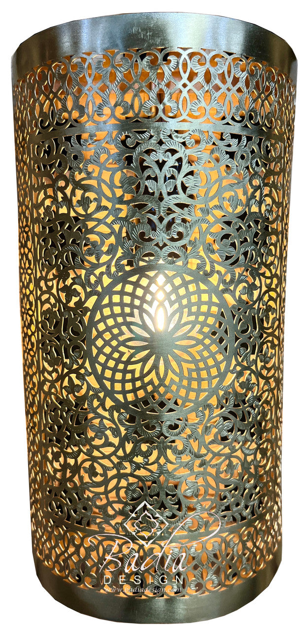 Handmade Brass Wall Sconce with Exquisite Cutout Patterns