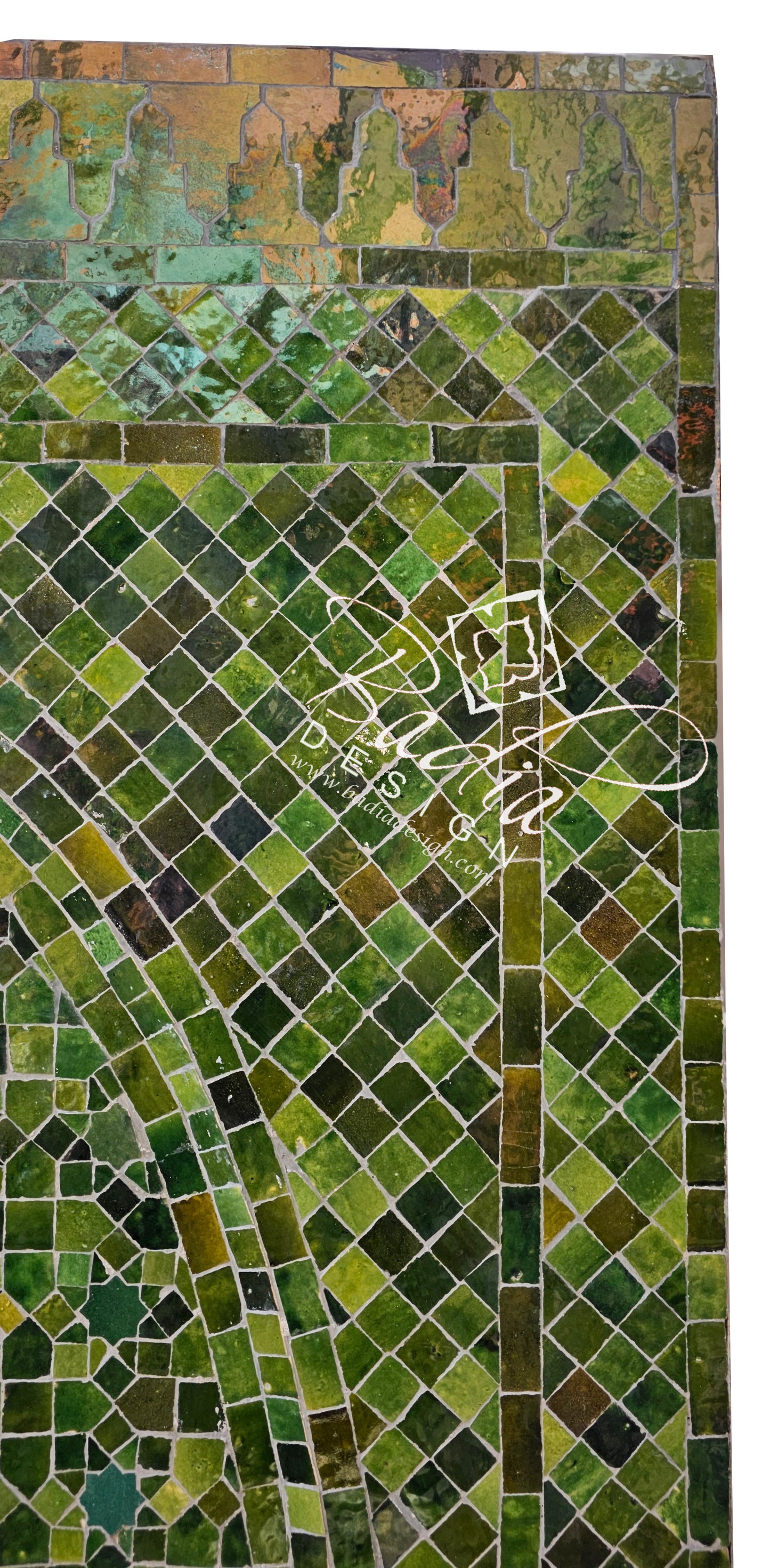 Large Muti-Shade Green Water Fountain