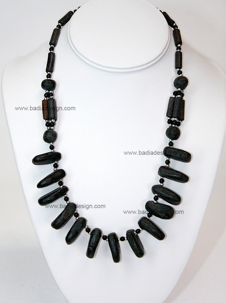 Moroccan Black Gemstone Necklace - J006