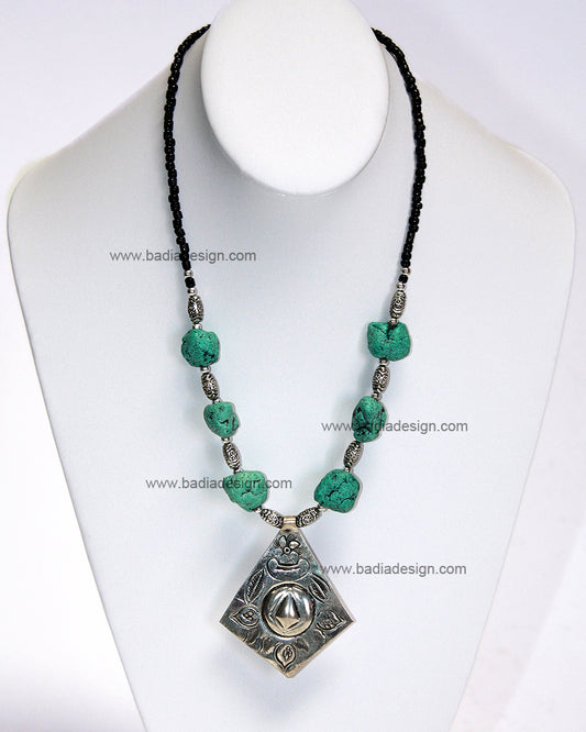 Moroccan Emerald Green Gemstone Necklace - J022