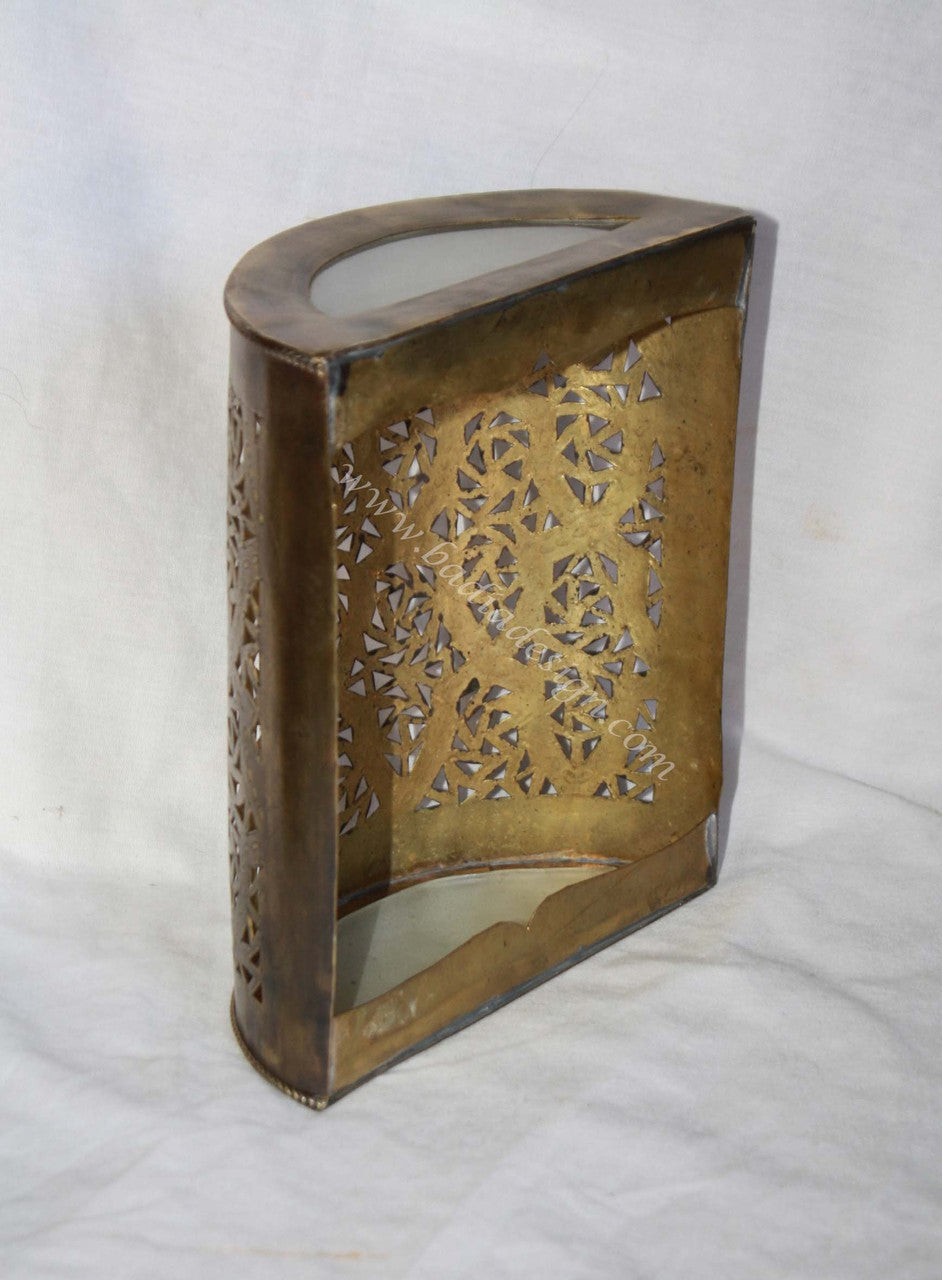 Wall Mounted Brass Sconce